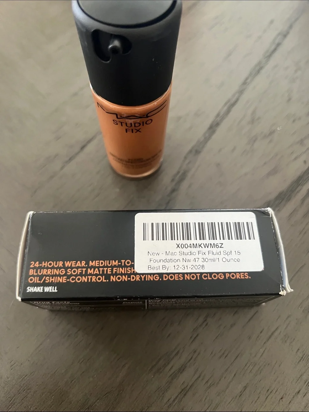 MAC Studio Fix Fluid SPF 15 Foundation - shade NW47 BNIB